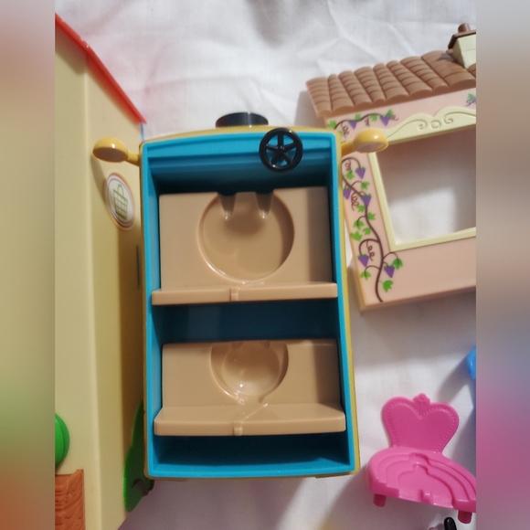 : Huge 33pc Lot of peppa pig toys grocery pizza store car figures school house - Picture 5 of 16